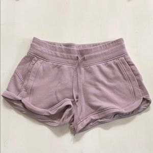 Lululemon mauve shorts